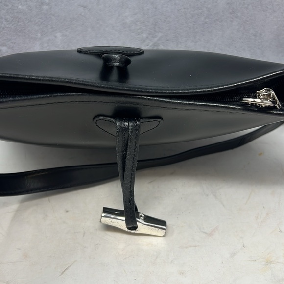Black Longchamp Leather Crossbody.  EUC. - Picture 9 of 13